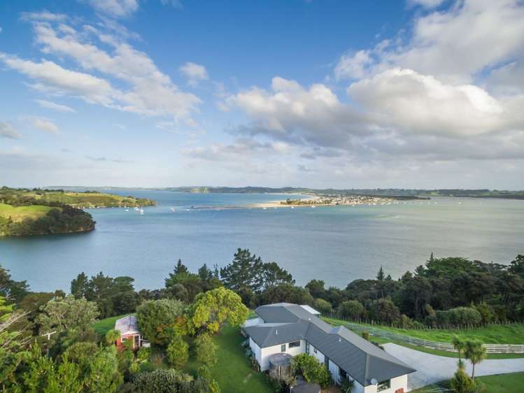 426 Leigh Road Whangateau_0