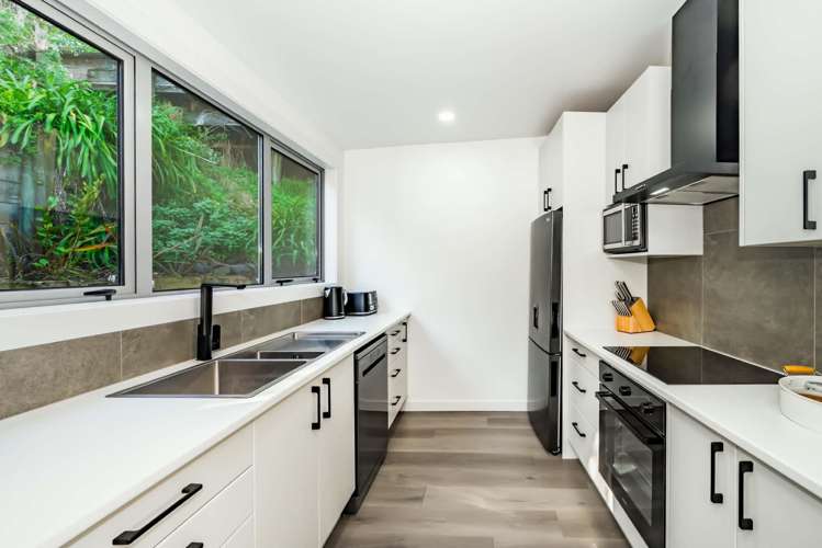 7 Martin Road Paraparaumu Beach_1