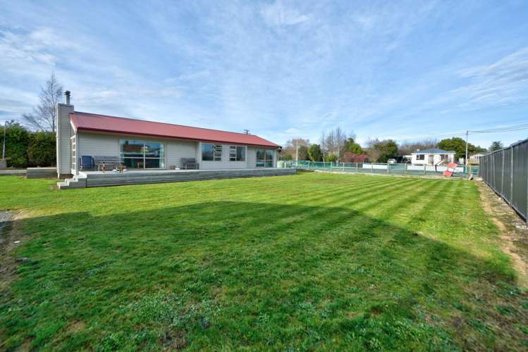 13a Oxford Street Gore Surrounds_17