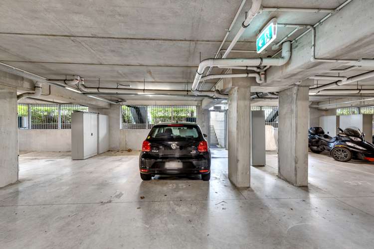 95 Norwood Drive Flat Bush_9