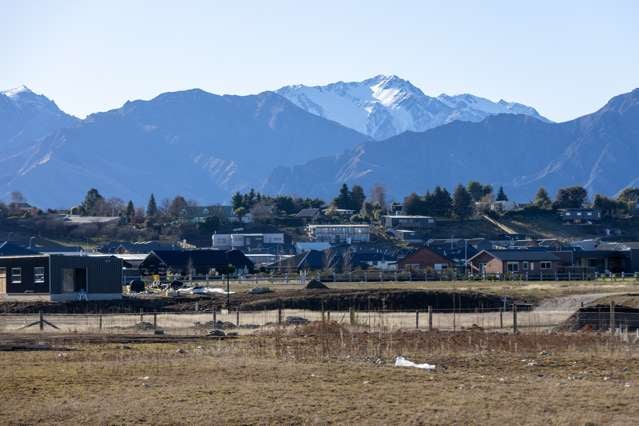 15 Lost Burn Road Lake Hawea_1