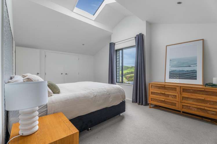 2 Te Makiri Road Onetangi_12