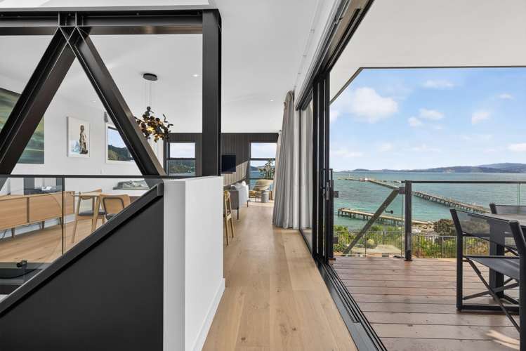 5 Howard Road Eastbourne_23