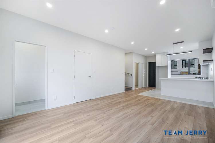 65 Survila Street Papakura_2