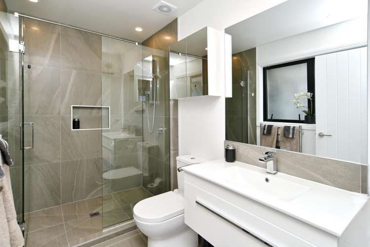 16 McQuillan Avenue Woodend_19