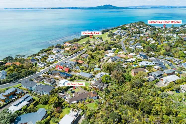 134 Beach Road Castor Bay_17