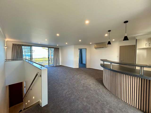 599b Marine Parade Napier South_2