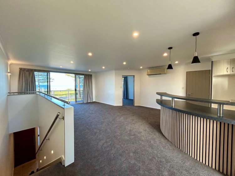 599b Marine Parade Napier South_2