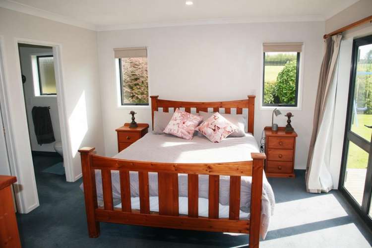 1758 Mountain Road Inglewood_10