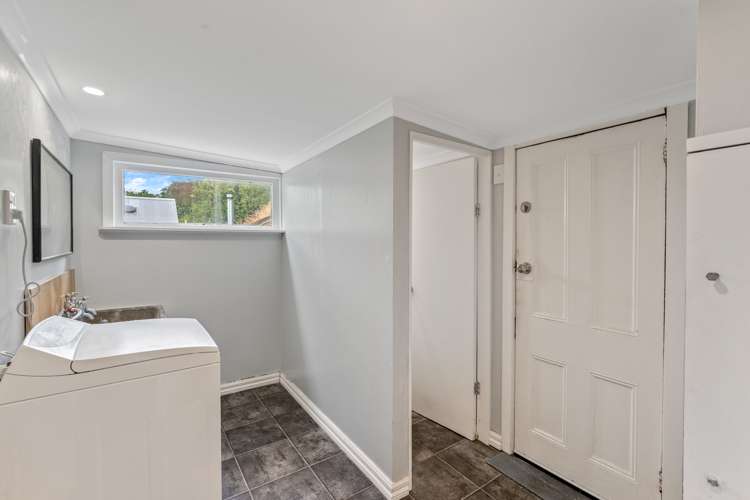 97 Leckhampton Court Clyde Hill_14