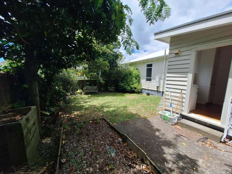 1/211 Onewa Road Birkenhead_12