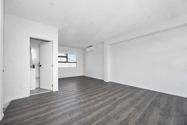 3/3153 Great North Road New Lynn_4