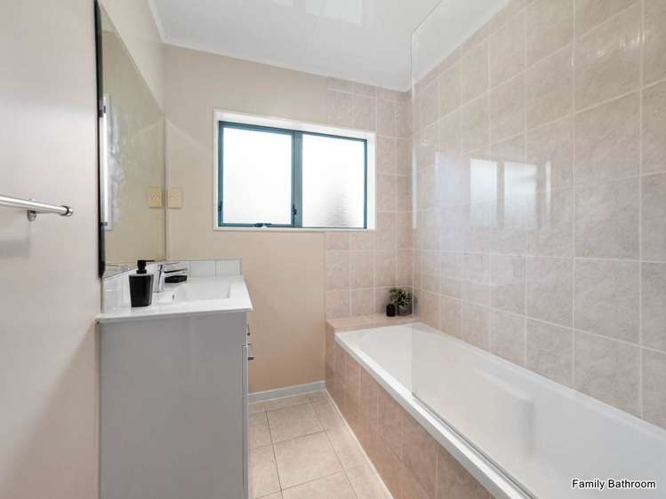 27 Carling Avenue Massey_13