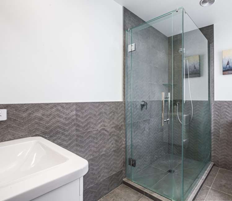 20 Glide Lane Whitby_18