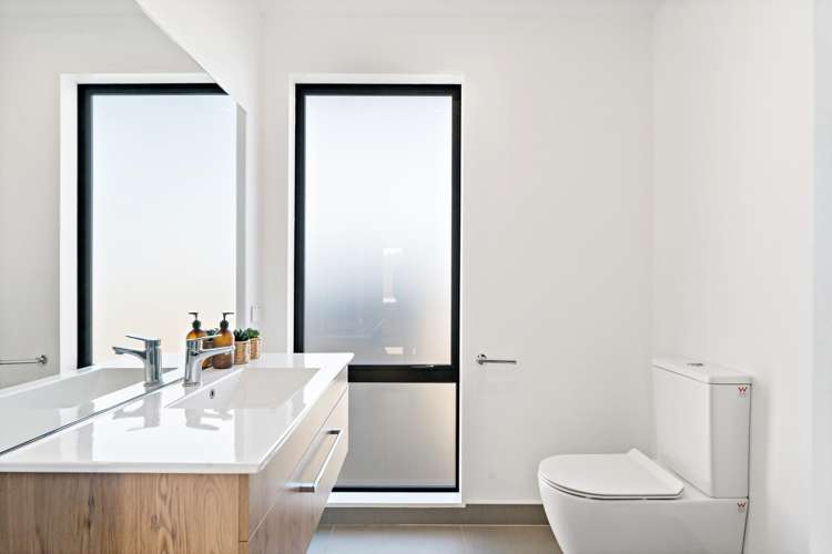 11/37 Saint Vincent Avenue Remuera_14