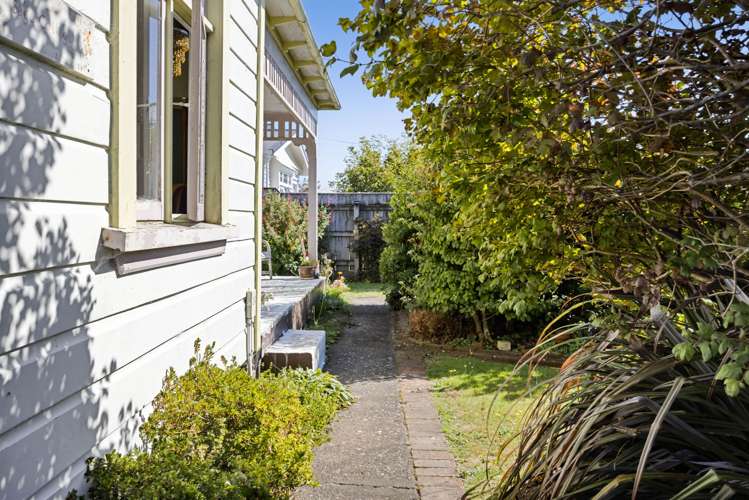 77 Swansea Road Stratford_39