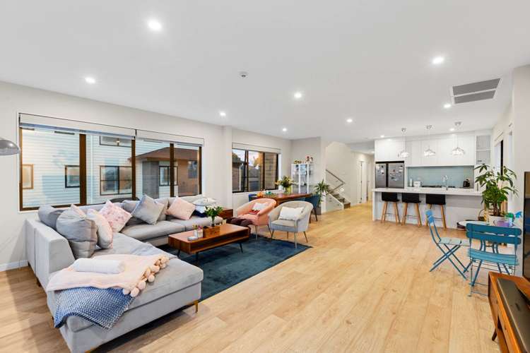 16 Gilfillan Street Blockhouse Bay_2