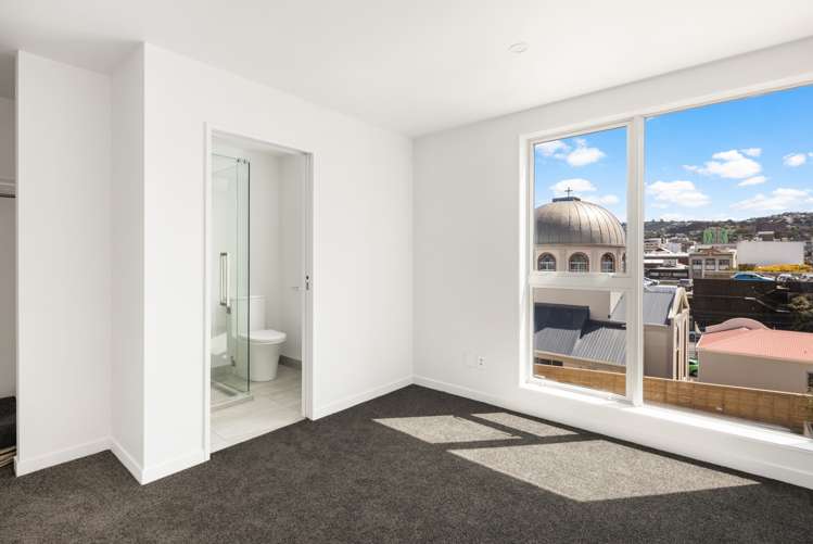 7/30 Pirie Street Mount Victoria_6