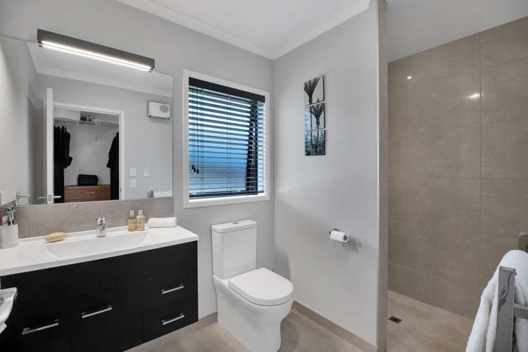 11 Cooke Farm Grove Waiwhakaiho_16