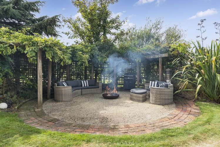 69 Evans Road Masterton_31