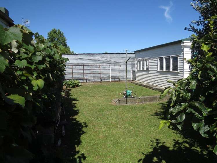 6a King Street Pahiatua_11