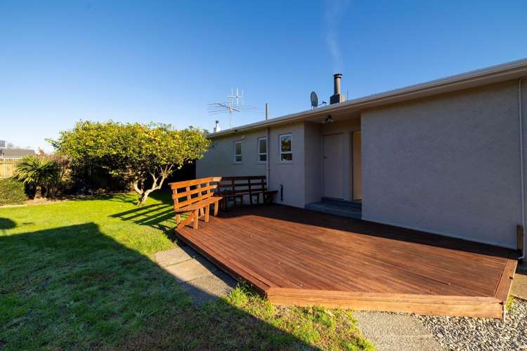 29 Neale Avenue Stoke_16