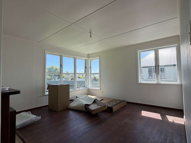 71 Clyde Crescent Roslyn_2