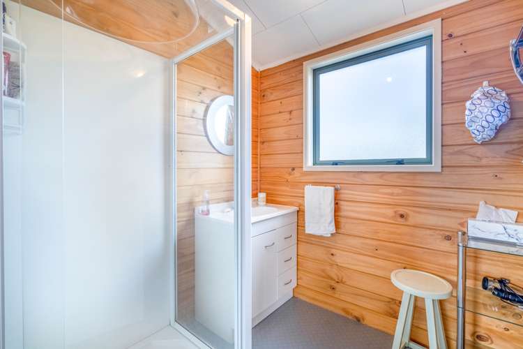 5 Speight Street Te Anau_17