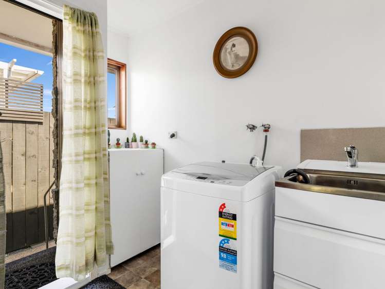 146a Parkhurst Road Parakai_14