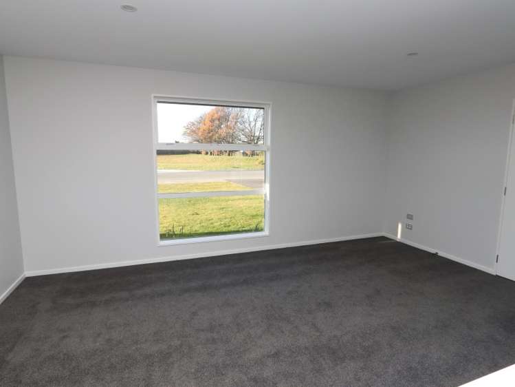 13 Whiteoak Grove Tinwald_14