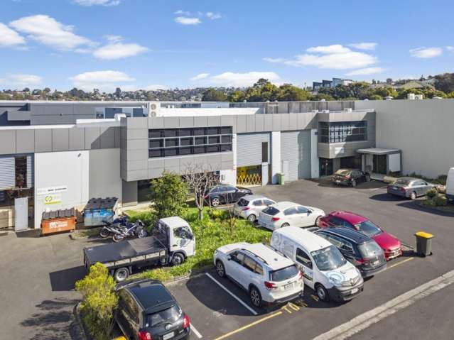 5B Target Court Wairau Valley_2