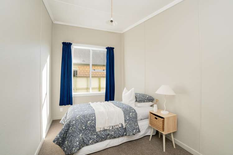 11 Essex Street Winton_10