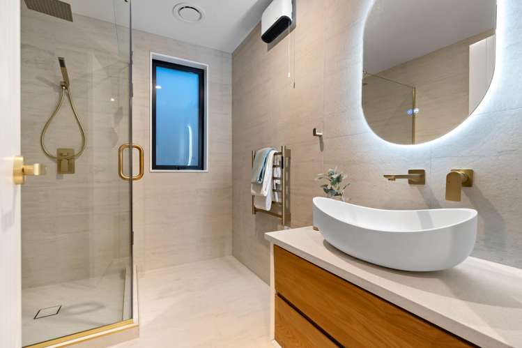 8a William Souter Street Forrest Hill_20