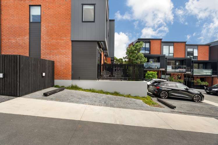 5/11 Western Springs Road Kingsland_14