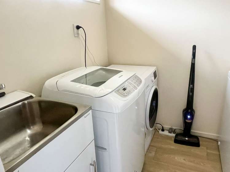 31 Laing Crescent Heathcote Valley_14