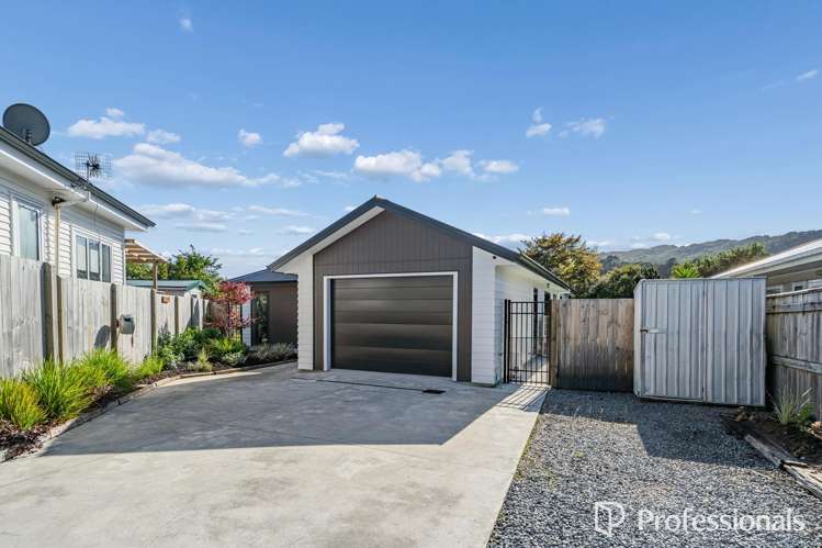 16a Sharpe Crescent Wainuiomata_18