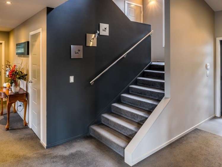 63 Saint Ives Drive Camborne_14