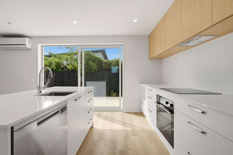 2/1433 Springs Road Lincoln_6