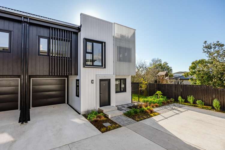 11 Kaaramuramu Lane Mangere Bridge_19