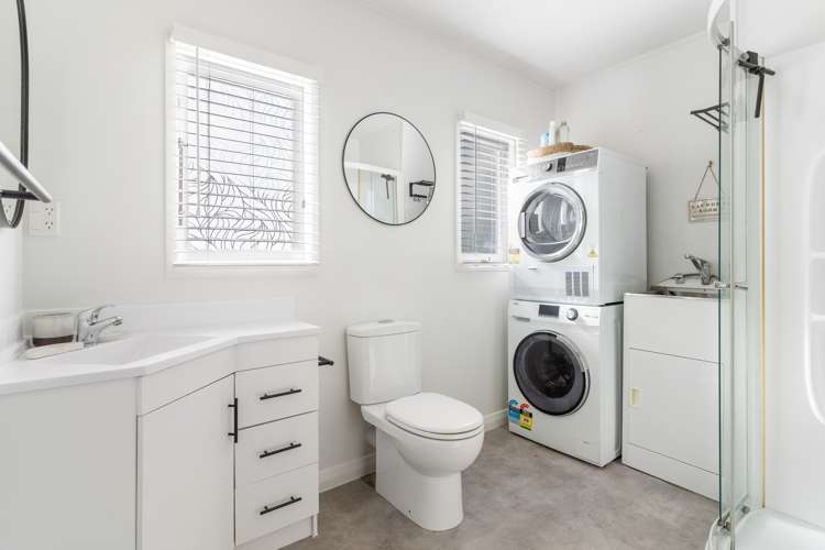 12 Mona Avenue Mangere Bridge_10