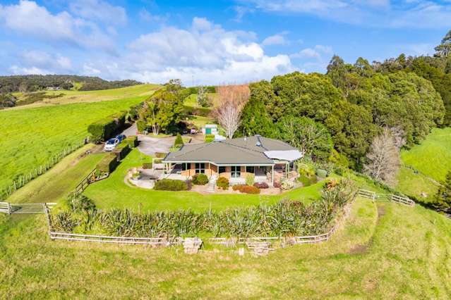 494 Takahiwai Road One Tree Point_4