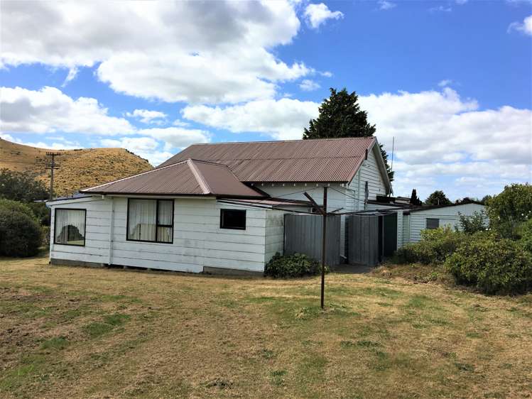 83 Main Road Clinton and Surrounds_16