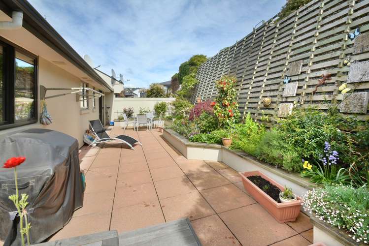 202d South Road Caversham_11