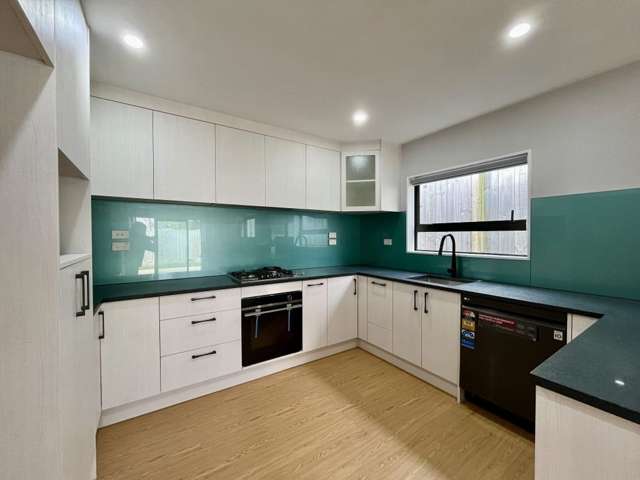 C/32 Swinburne Street Blockhouse Bay_3