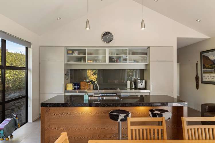 18 Rannoch Drive Jacks Point_9