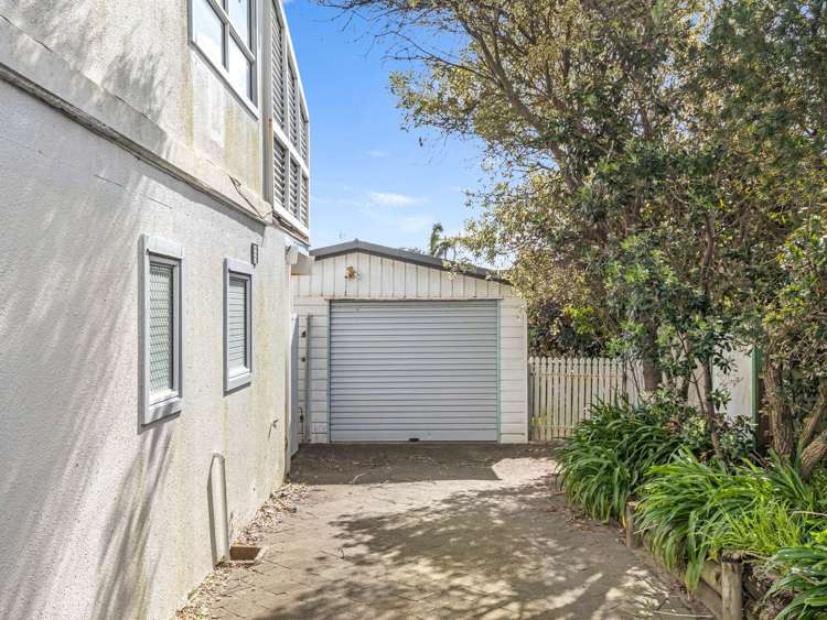 1219 Papamoa Beach Road Papamoa_23