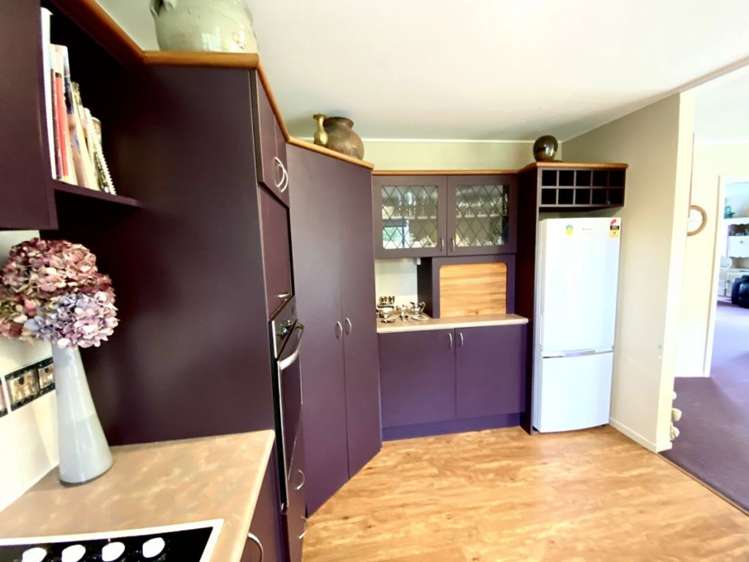 22 Pages Road Allenton_17