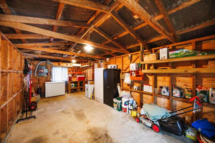 2 Lind Street Kimbolton_14