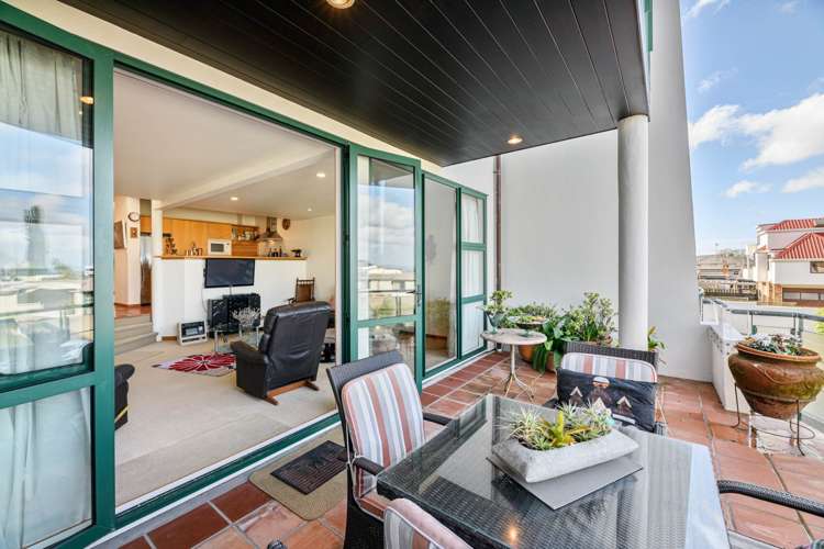 5/22 Killarney Street Takapuna_7