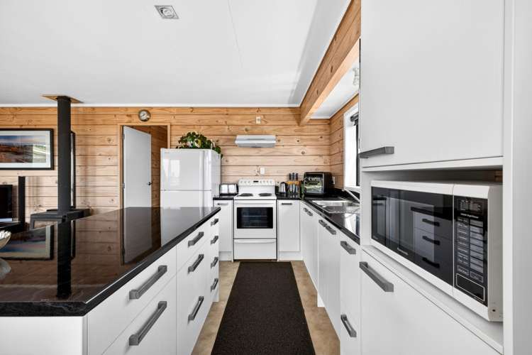 1160 State Highway 2 Waiotahe_7